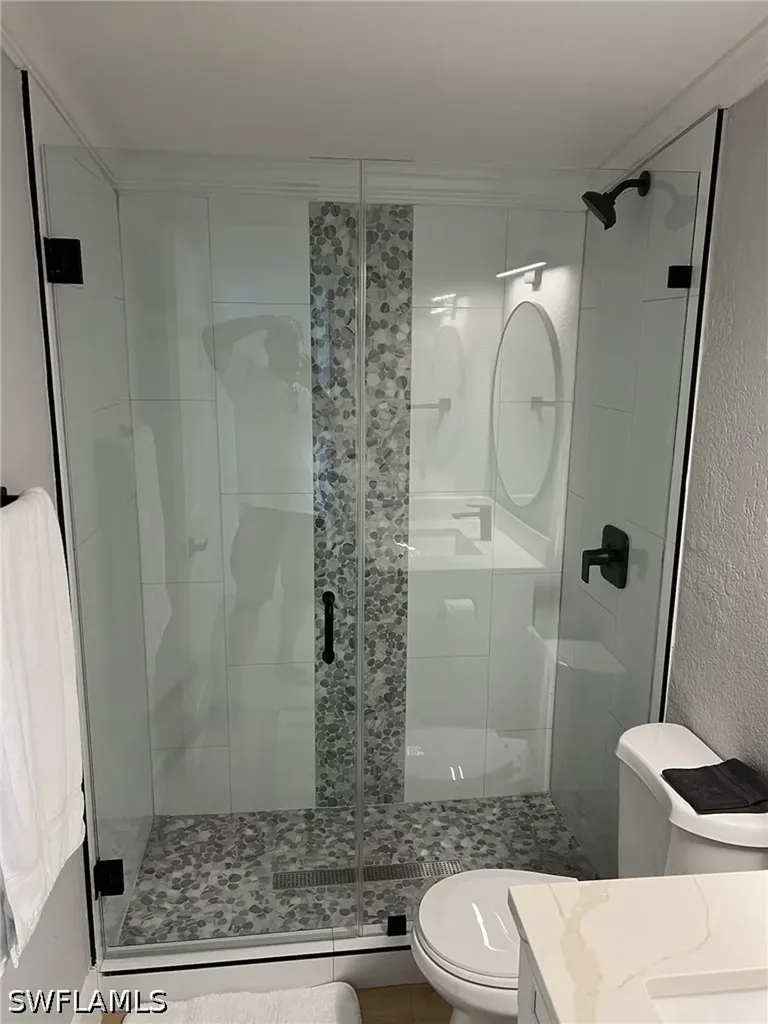1220 Embassy Lane Naples FL 34104