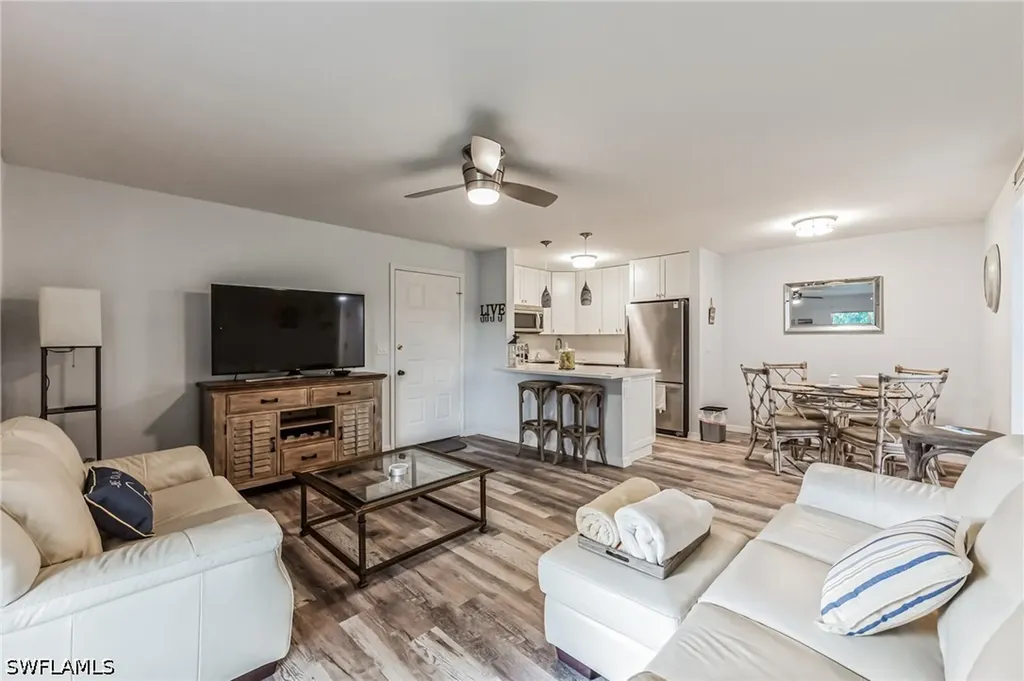 8081 S Woods Circle Fort Myers FL 33919
