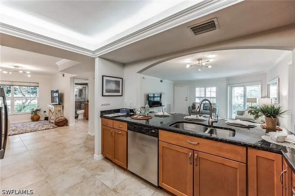 5633 Turtle Bay Drive Naples FL 34108