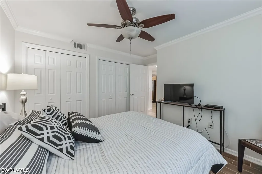 5633 Turtle Bay Drive Naples FL 34108