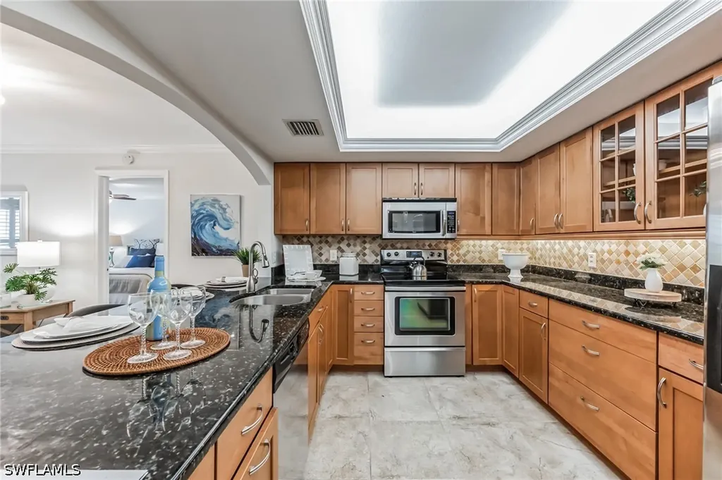 5633 Turtle Bay Drive Naples FL 34108
