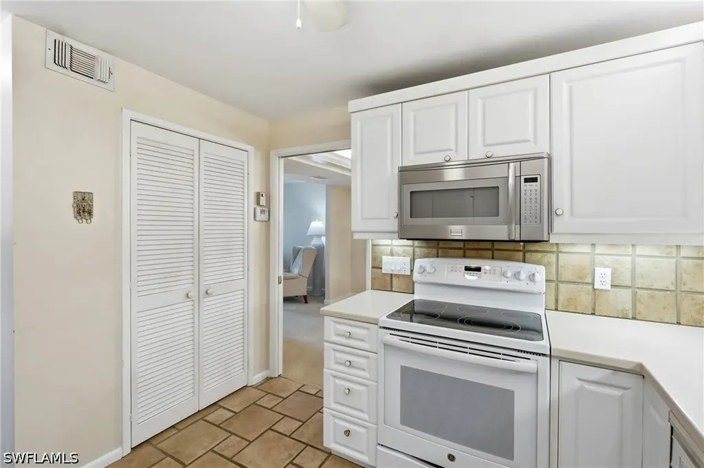 3951 Gulf Shore Boulevard N Naples FL 34103