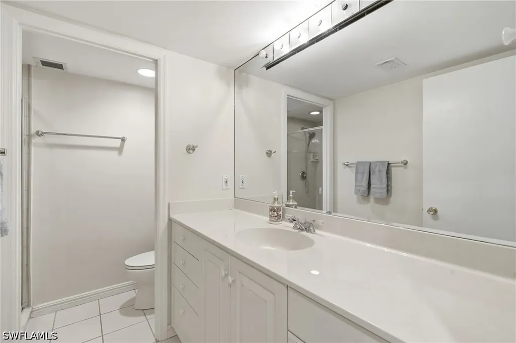 3951 Gulf Shore Boulevard N Naples FL 34103
