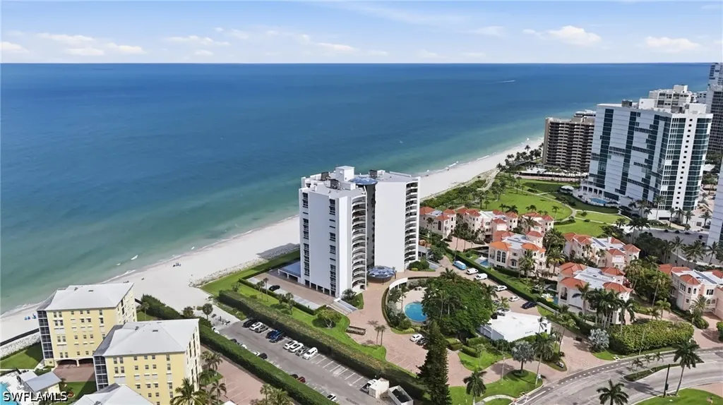 3951 Gulf Shore Boulevard N Naples FL 34103