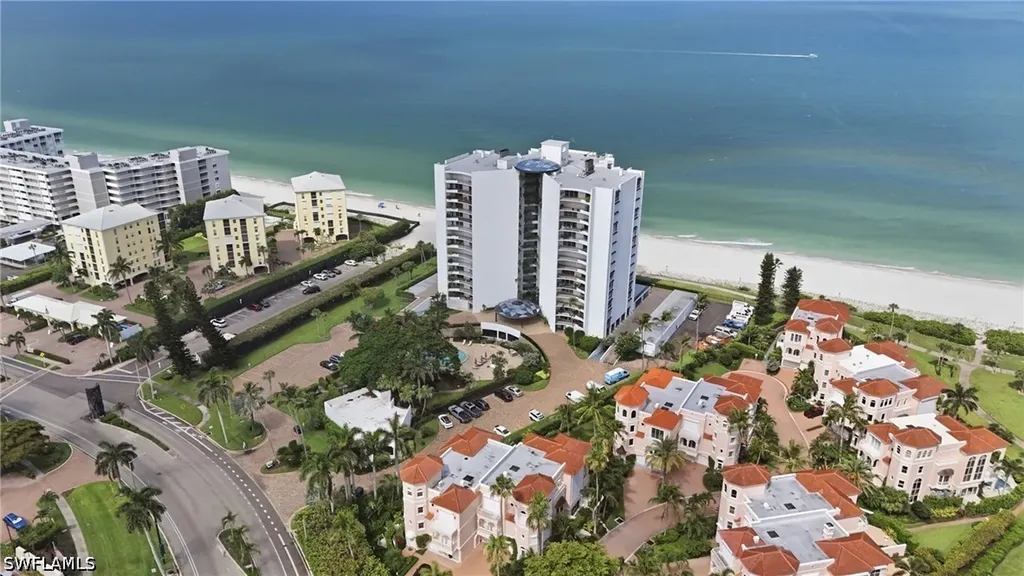 3951 Gulf Shore Boulevard N Naples FL 34103