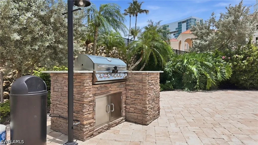 3951 Gulf Shore Boulevard N Naples FL 34103