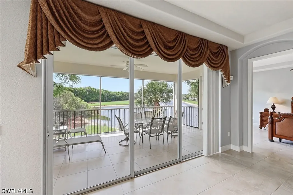 4620 Winged Foot Court Naples FL 34112