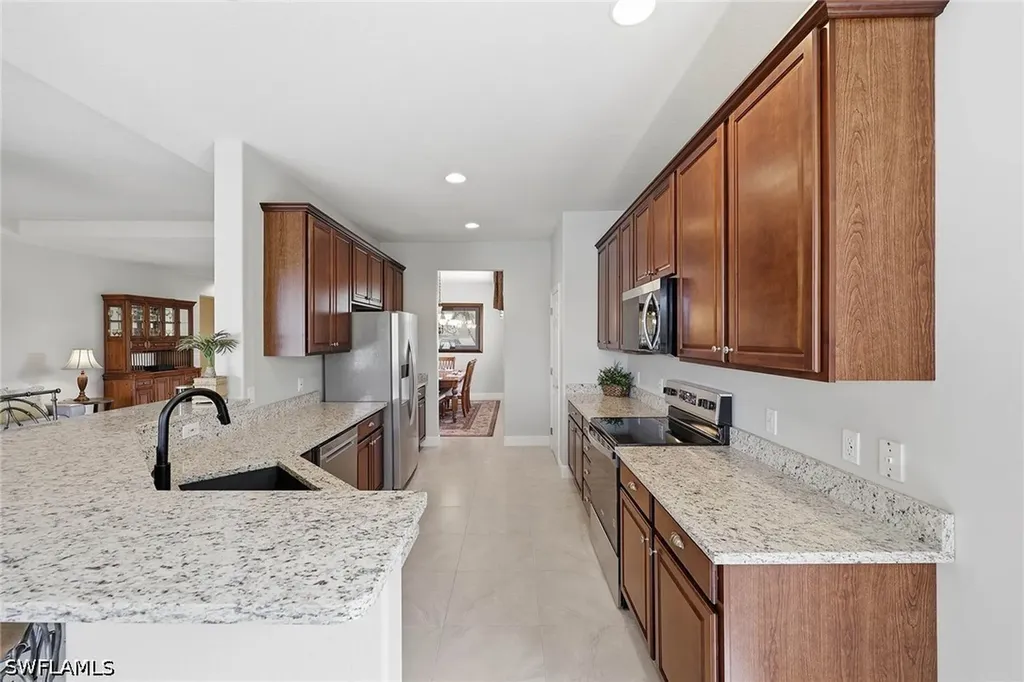 4620 Winged Foot Court Naples FL 34112