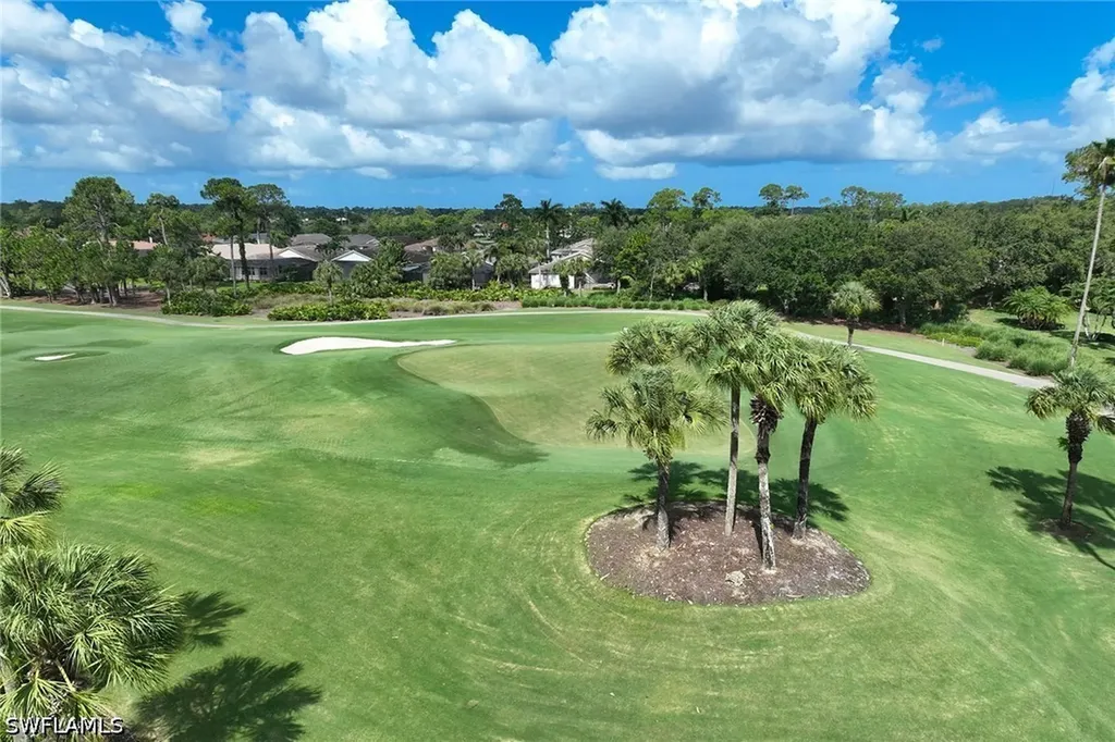 4620 Winged Foot Court Naples FL 34112
