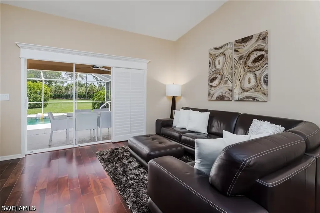 6658 Castlelawn Place Naples FL 34113