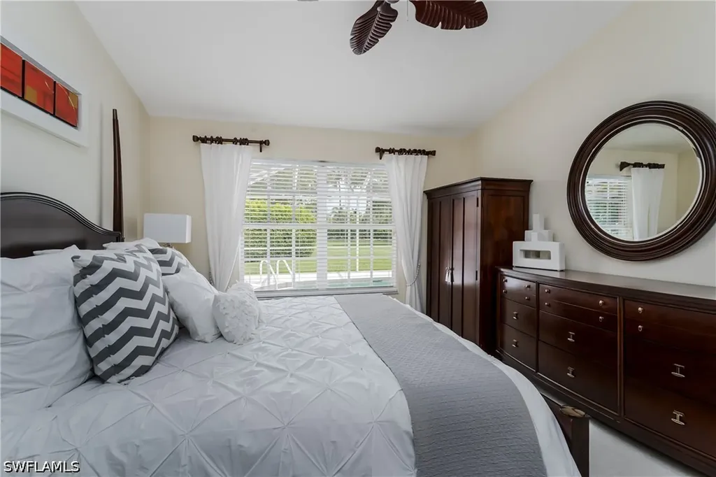 6658 Castlelawn Place Naples FL 34113
