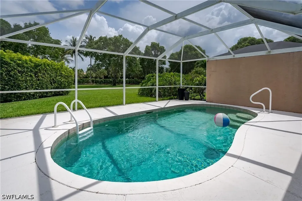 6658 Castlelawn Place Naples FL 34113