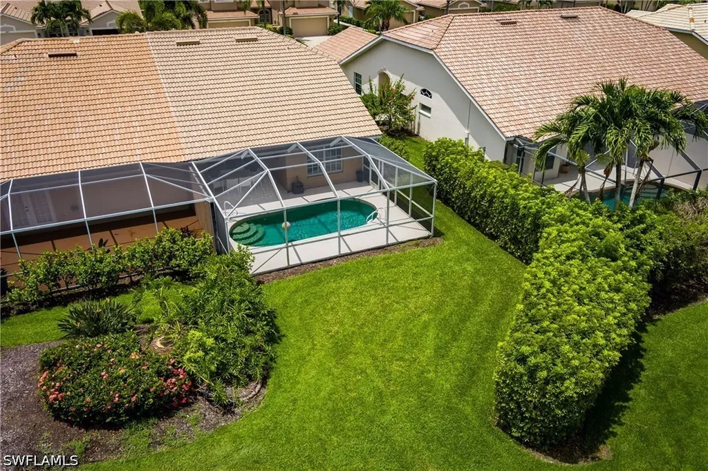 6658 Castlelawn Place Naples FL 34113
