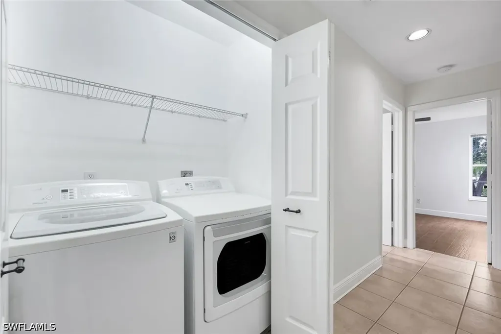 9624 Crescent Garden Drive Naples FL 34109