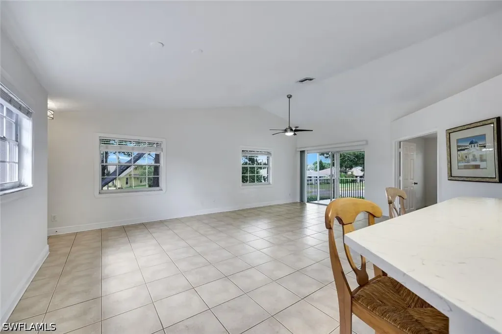 9624 Crescent Garden Drive Naples FL 34109