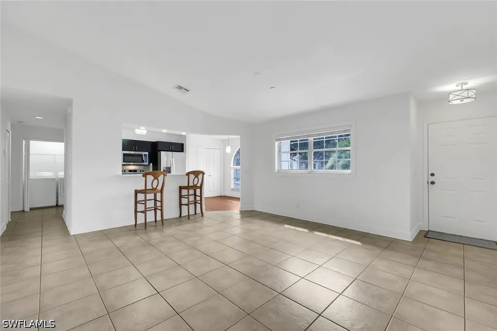 9624 Crescent Garden Drive Naples FL 34109