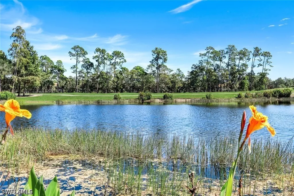 8247 Parkstone Place Naples FL 34120