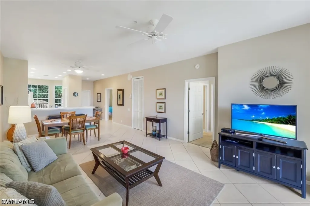 8247 Parkstone Place Naples FL 34120
