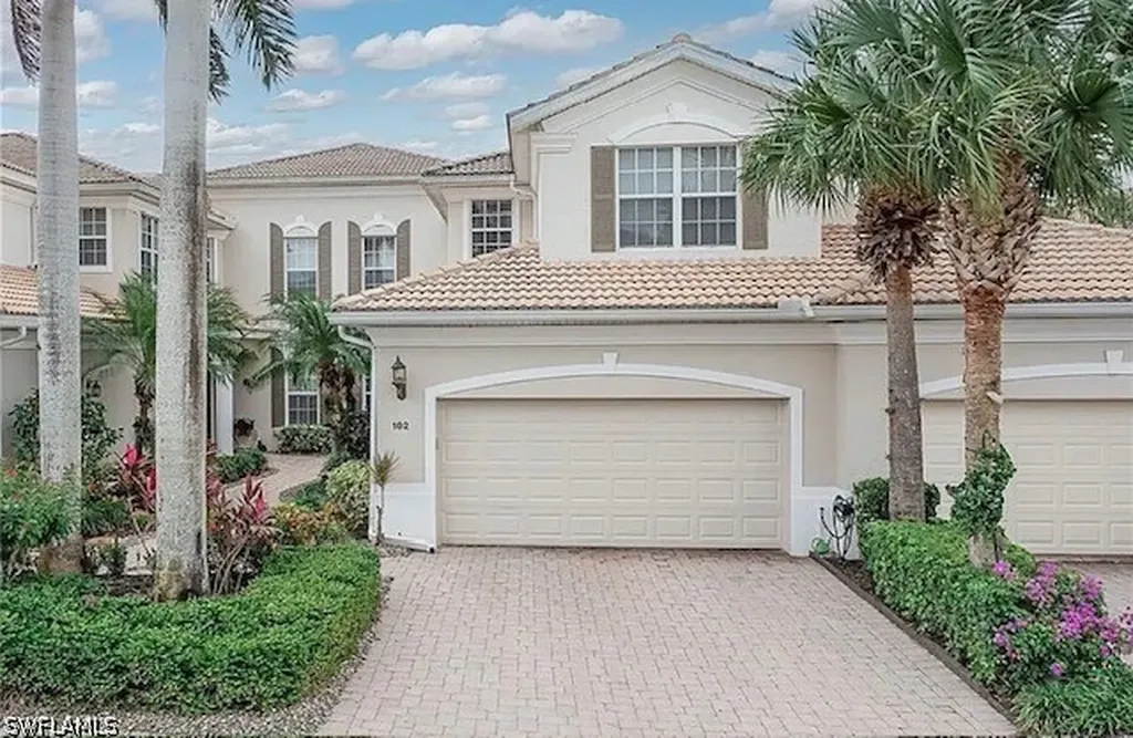4982 Shaker Heights Court Naples FL 34112