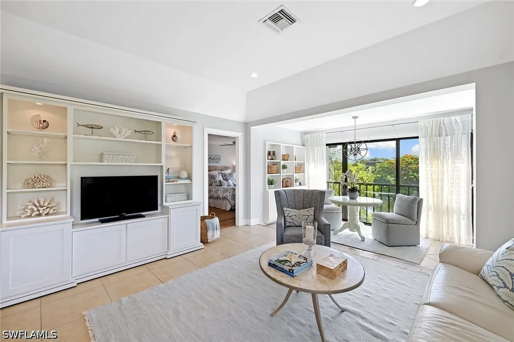 1538 Oyster Catcher Point Naples FL 34105