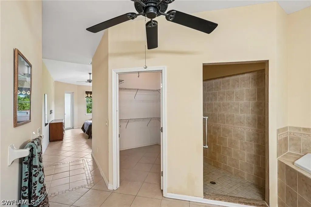 3761 35th Avenue NE Naples FL 34120