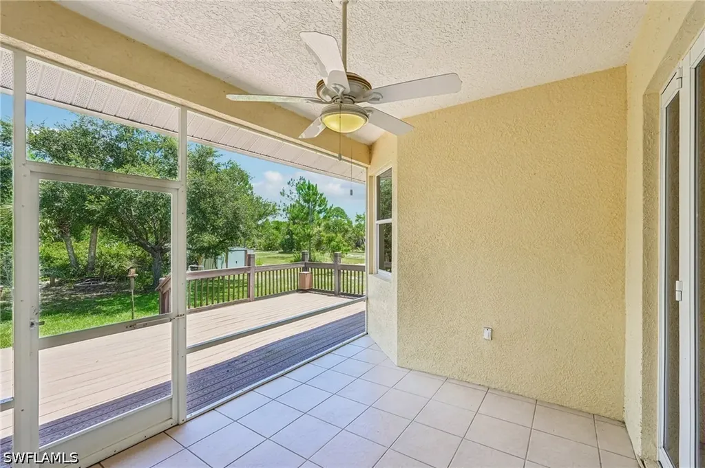 3761 35th Avenue NE Naples FL 34120