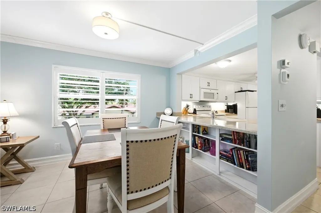 1083 Forest Lakes Drive Naples FL 34105