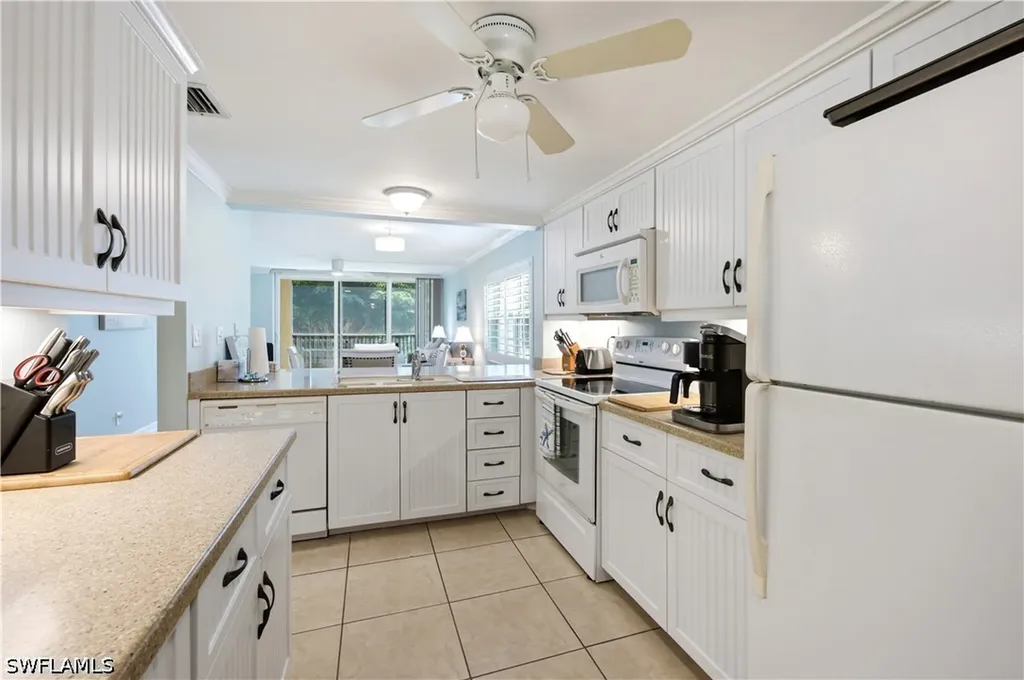1083 Forest Lakes Drive Naples FL 34105