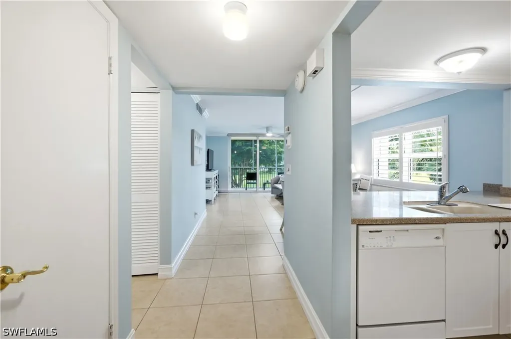 1083 Forest Lakes Drive Naples FL 34105