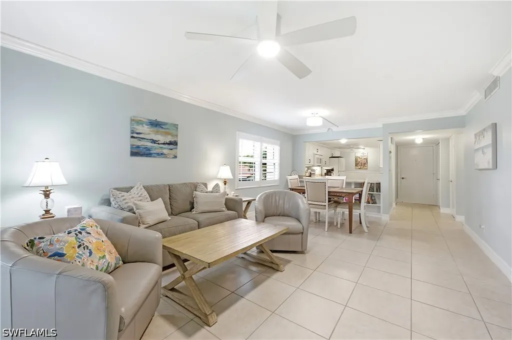 1083 Forest Lakes Drive Naples FL 34105