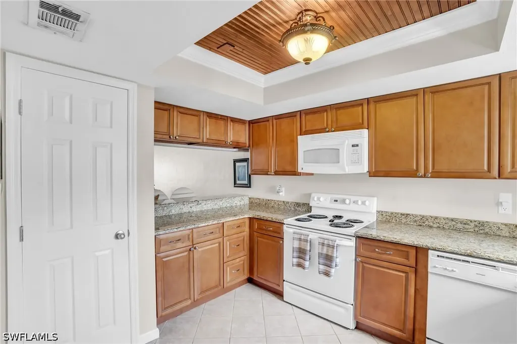 4640 Chantelle Drive Naples FL 34112