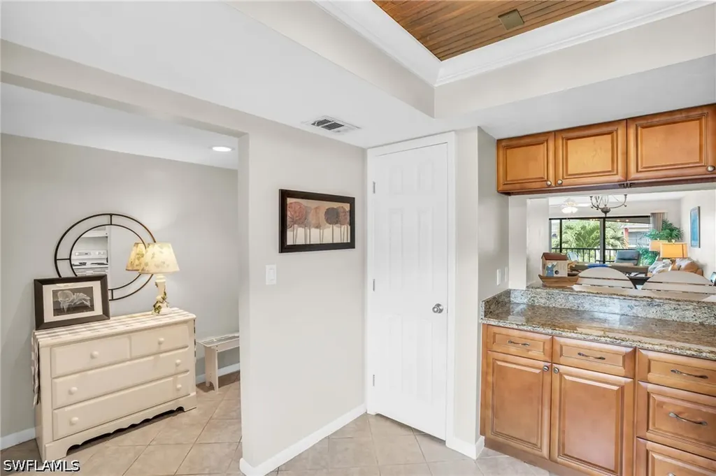 4640 Chantelle Drive Naples FL 34112