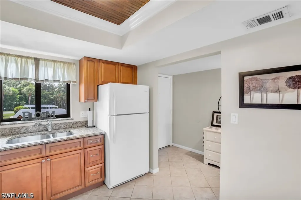 4640 Chantelle Drive Naples FL 34112