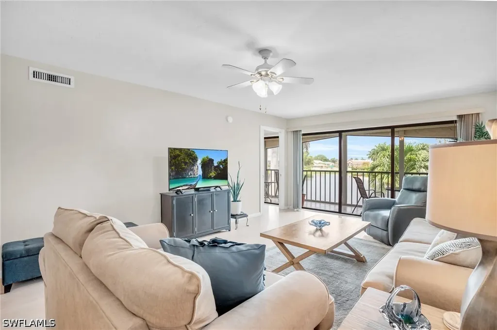 4640 Chantelle Drive Naples FL 34112