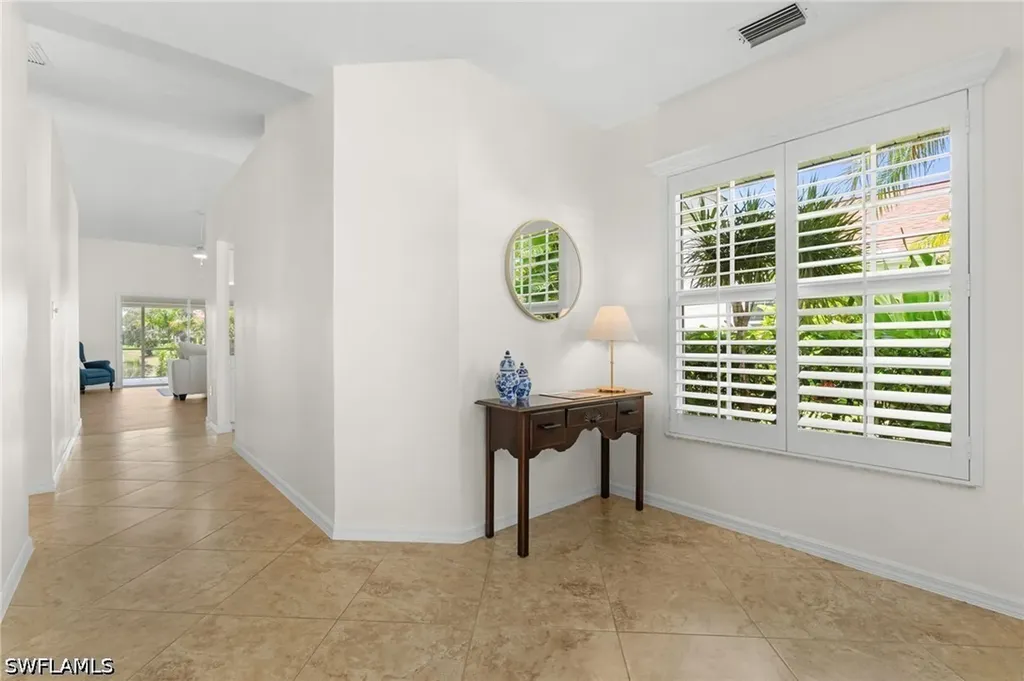 4907 Europa Drive Naples FL 34105
