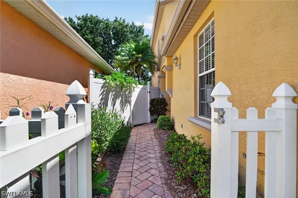 14907 Sterling Oaks Drive Naples FL 34110