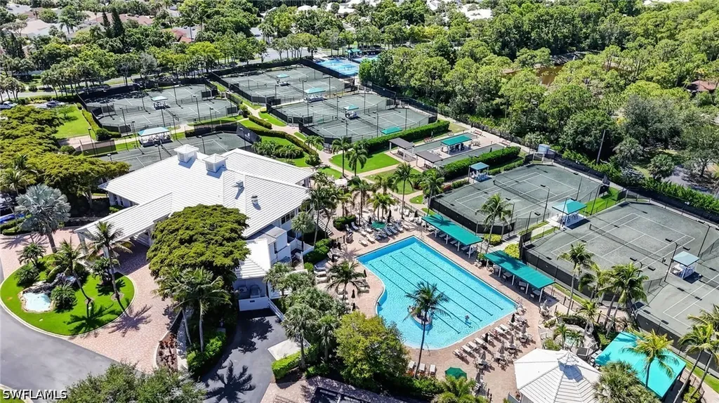 14907 Sterling Oaks Drive Naples FL 34110