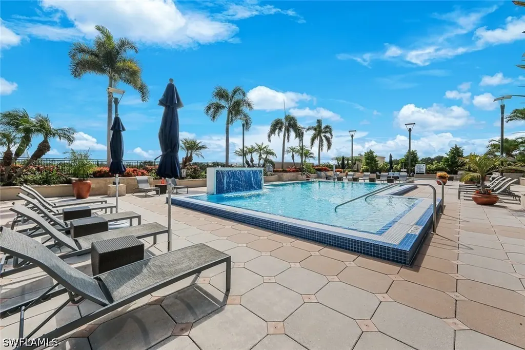 9123 Strada Place Naples FL 34108