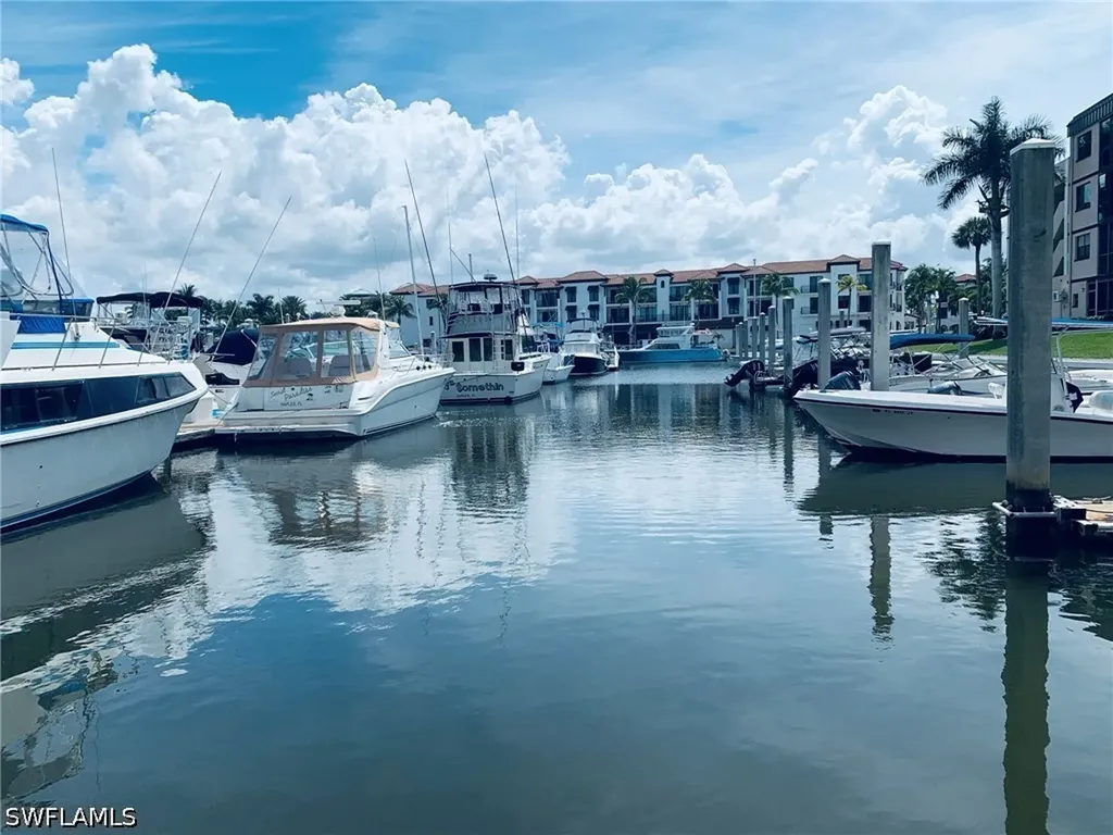 801 River Point Drive Naples FL 34102