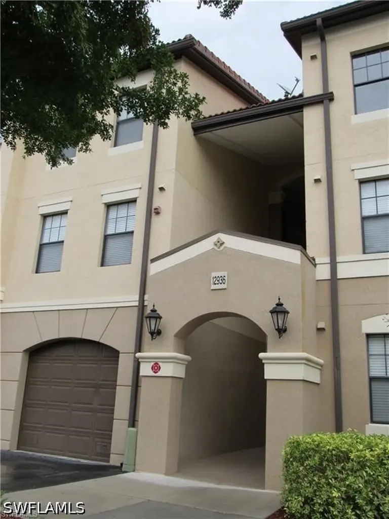 12936 Violino Lane Naples FL 34105