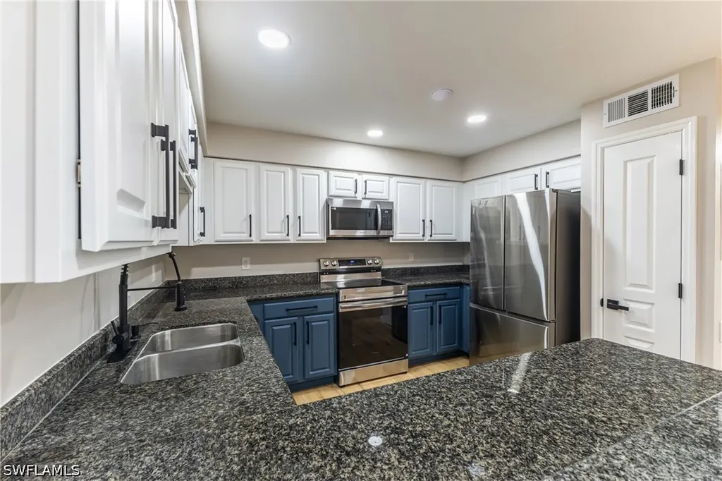 6867 Pentland Way Fort Myers FL 33966