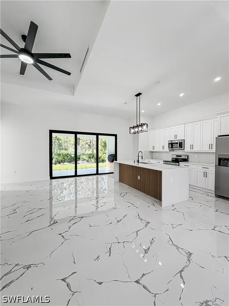 904 W 10th Street Lehigh Acres FL 33972