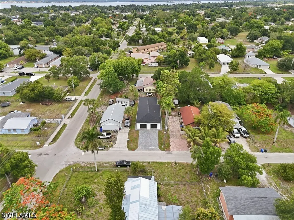 3811 Pearl Street Fort Myers FL 33916