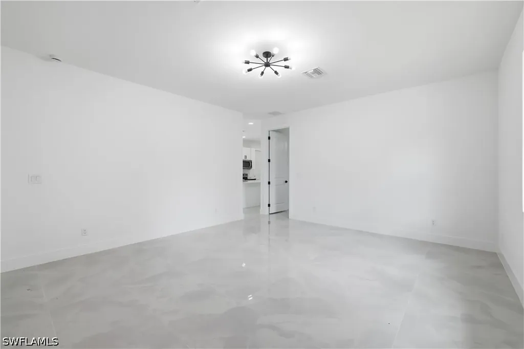 3811 Pearl Street Fort Myers FL 33916