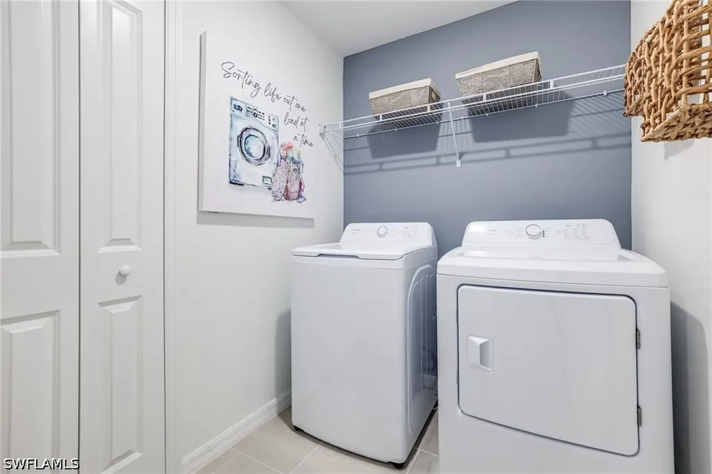 4085 Caracalla Way North Fort Myers FL 33917