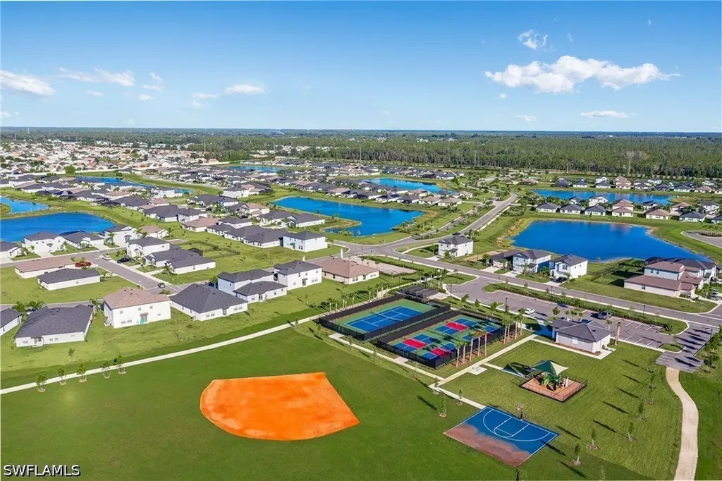 4085 Caracalla Way North Fort Myers FL 33917