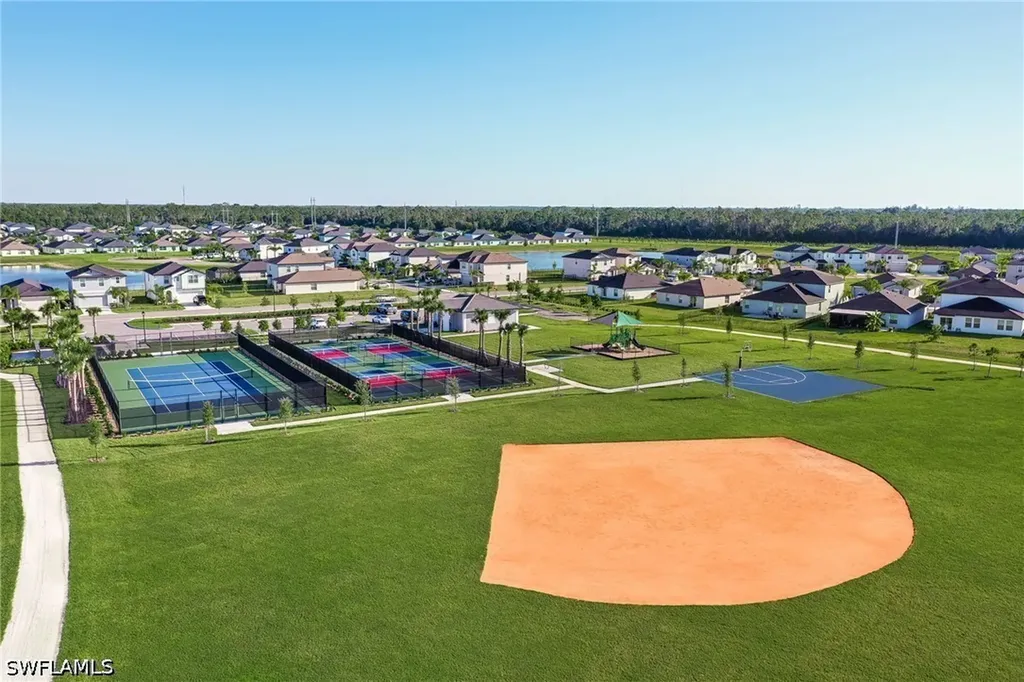 4085 Caracalla Way North Fort Myers FL 33917