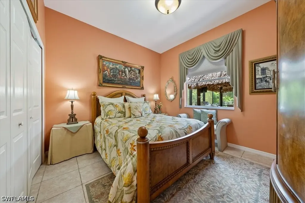 4085 16th Avenue NE Naples FL 34120