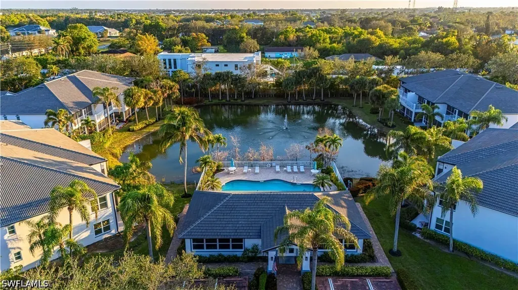 2120 Cay Lagoon Drive Naples FL 34109