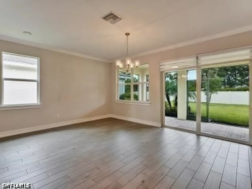 259 Tamarindo Lane Naples FL 34114